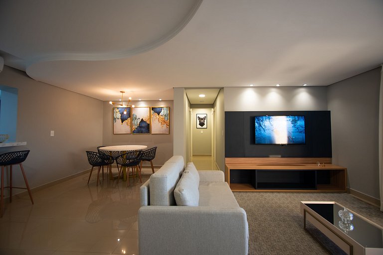 ApartDamani 503