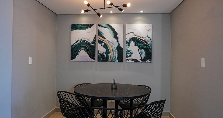 ApartDamani 704