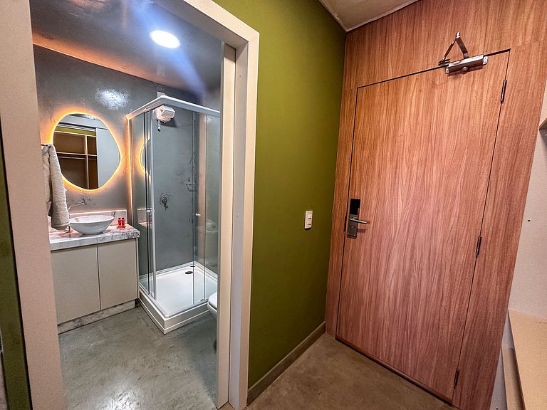 Damani Studios 205