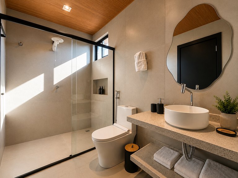 Chalé com Lago | Conforto e Natureza