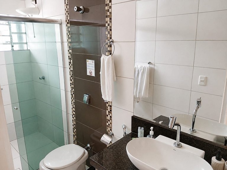 Casa Moderna com Piscina