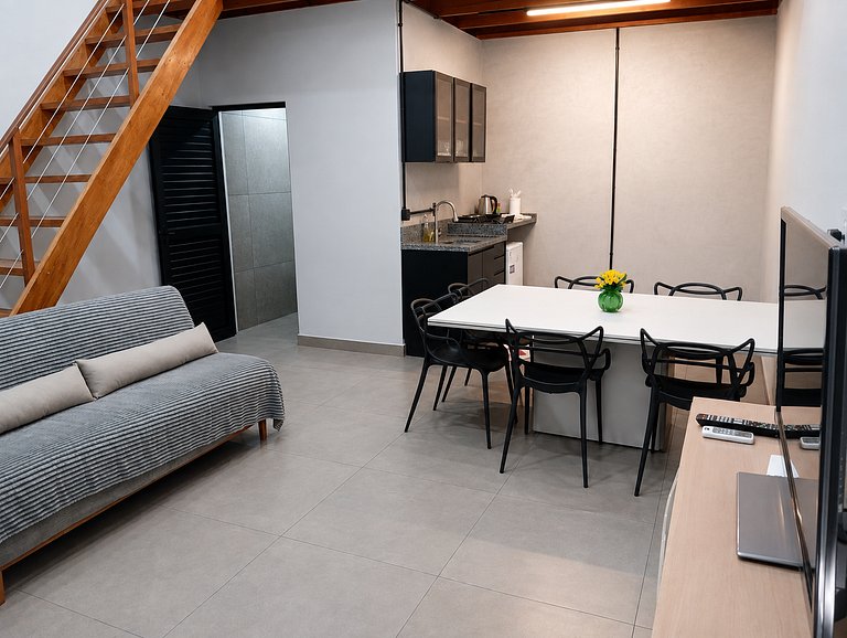 Espaço Moderno com Mezanino