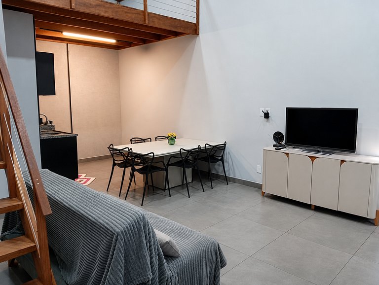 Espaço Moderno com Mezanino