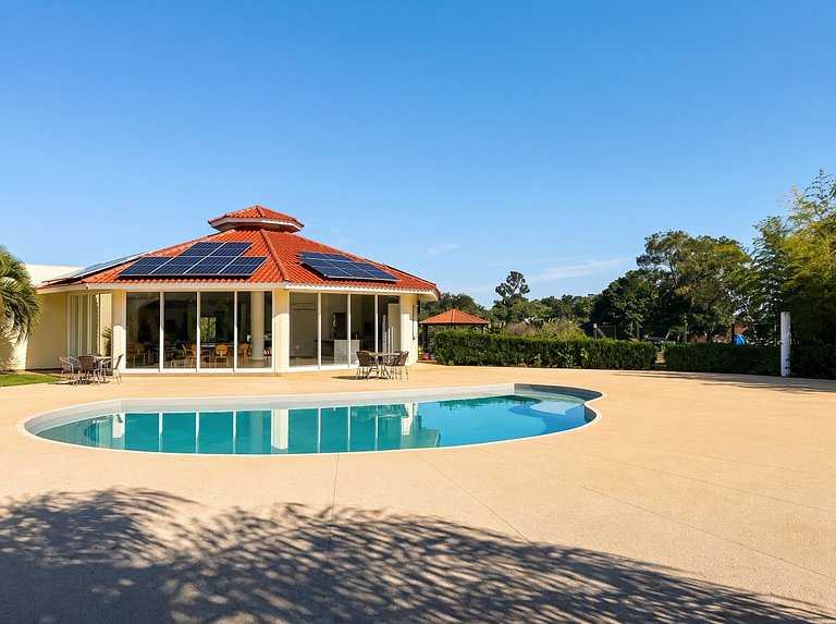 Chalé com Lago | Conforto e Natureza