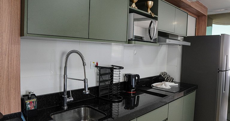 ApartDamani 702
